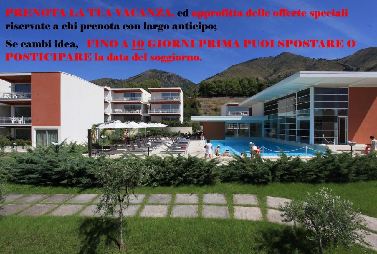 Sporting Club Resort Praia a Mare Buitenkant foto
