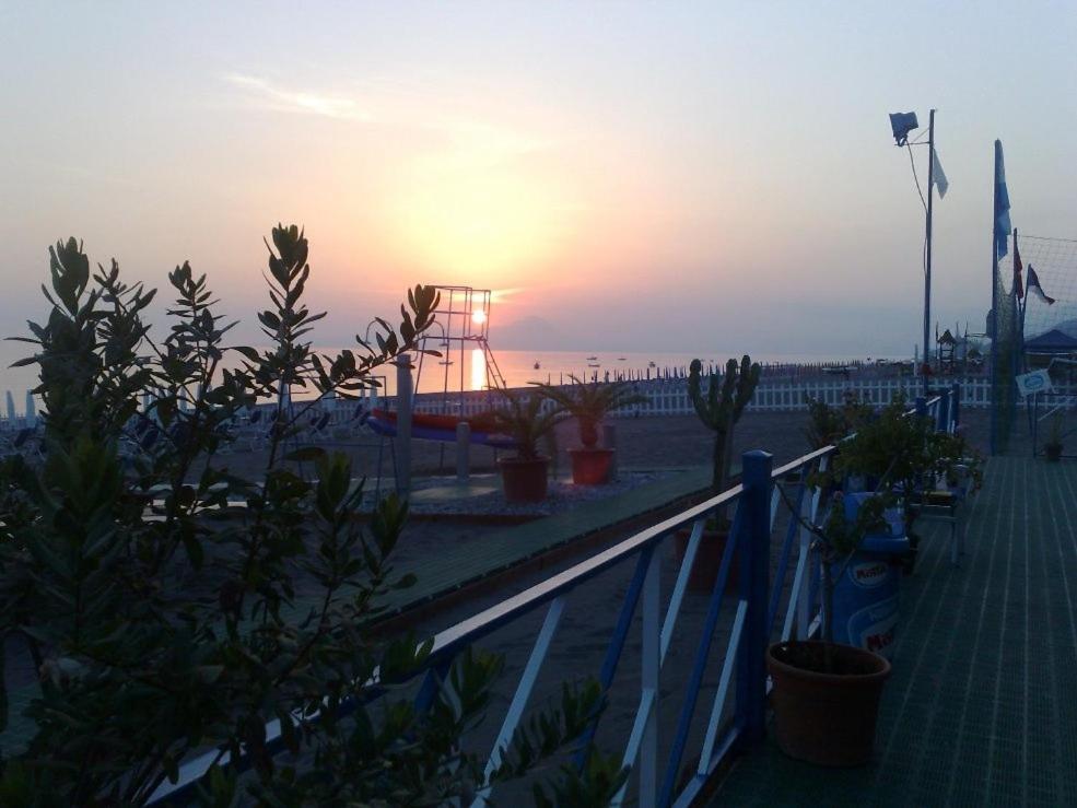 Sporting Club Resort Praia a Mare Buitenkant foto
