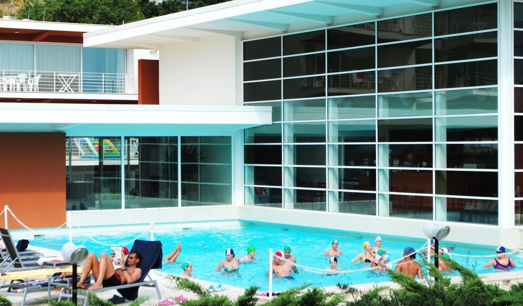 Sporting Club Resort Praia a Mare Buitenkant foto